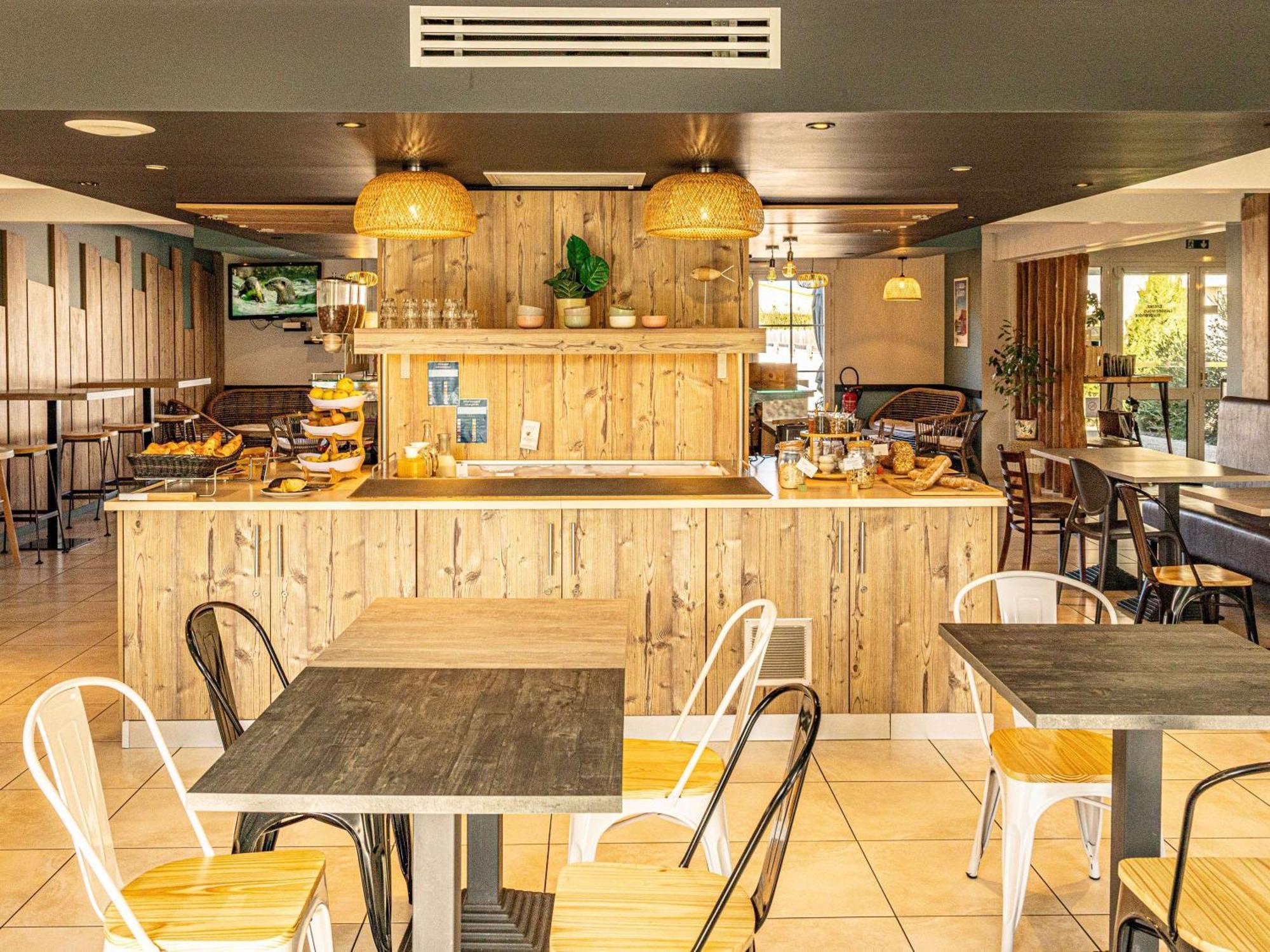Ibis Styles Marennes D'Oleron Marennes (Charente-Maritime) Exterior foto